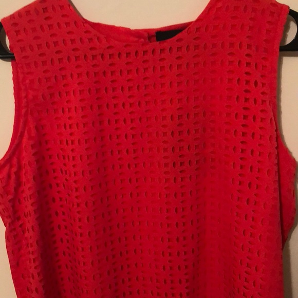 Orange tank - Picture 2 of 2